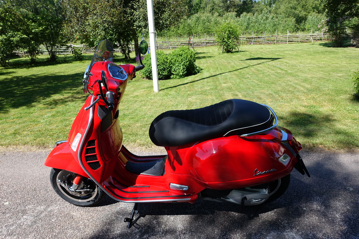 Vespa GTS 300 Super Corse - 2021 (såld) - 3