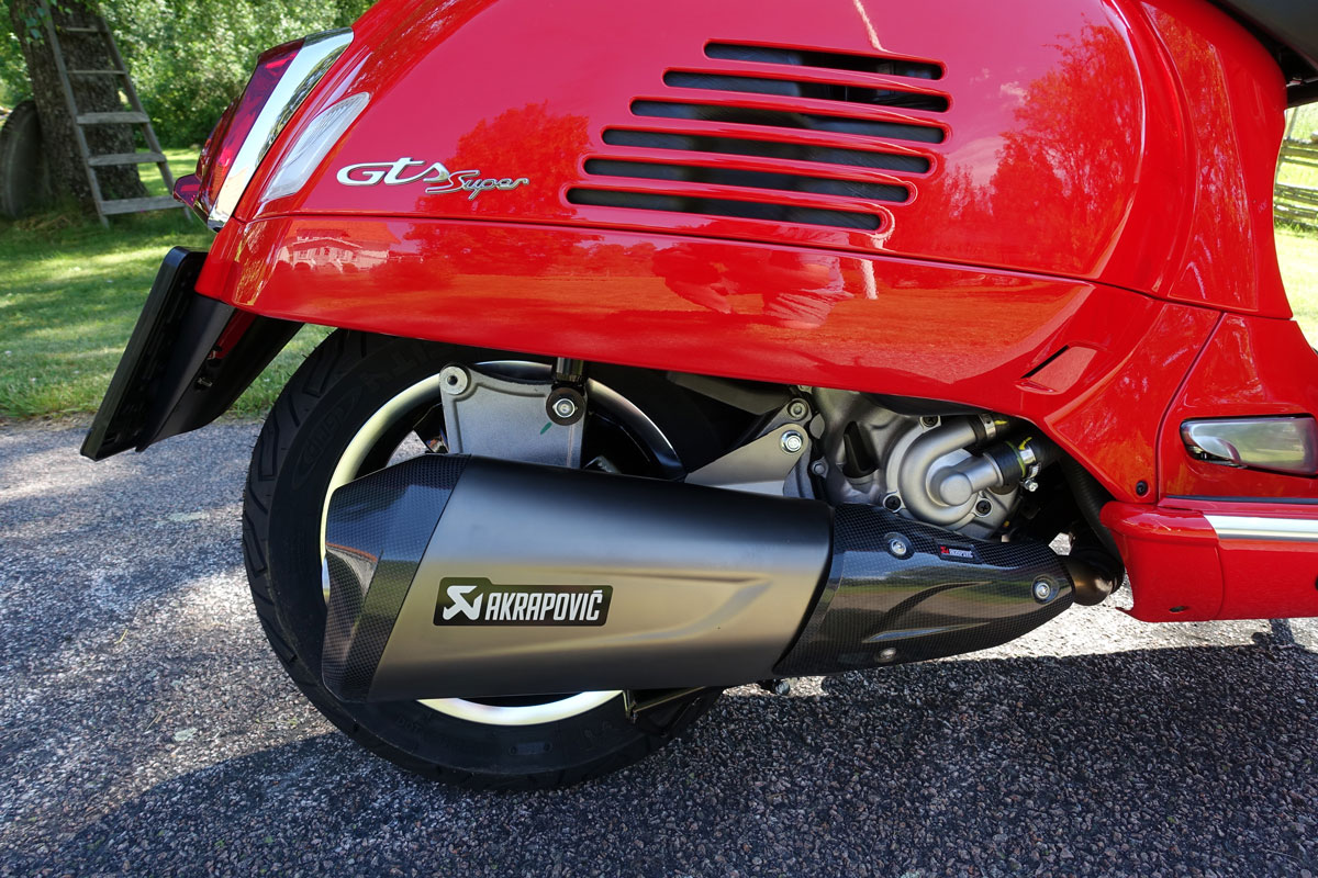 Vespa GTS 300 Super Corse - 2021 (såld) - 5