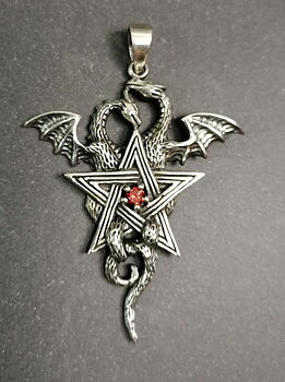 Pentagram Drakar med Granat