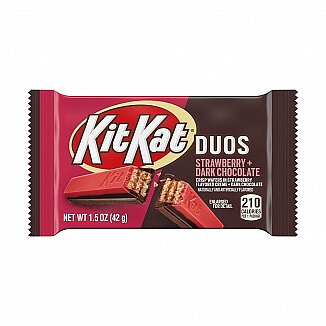 Kit Kat duos strawberry & dark chocolate