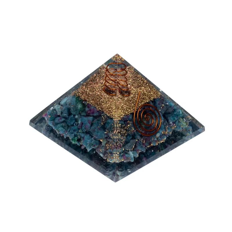 Orgonit Pyramid Rubin i  Kyanite  7X7X6 Cm