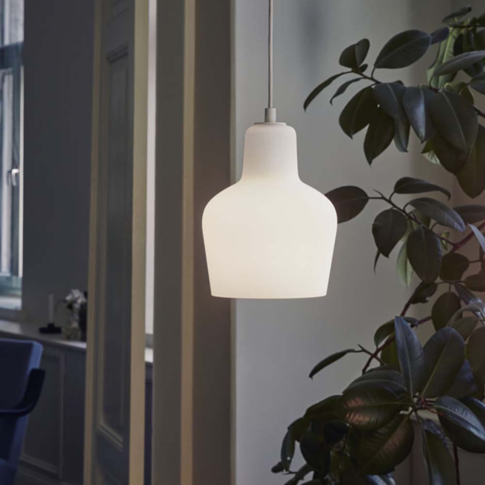 A440 Pendel - Quickship - Artek - 2