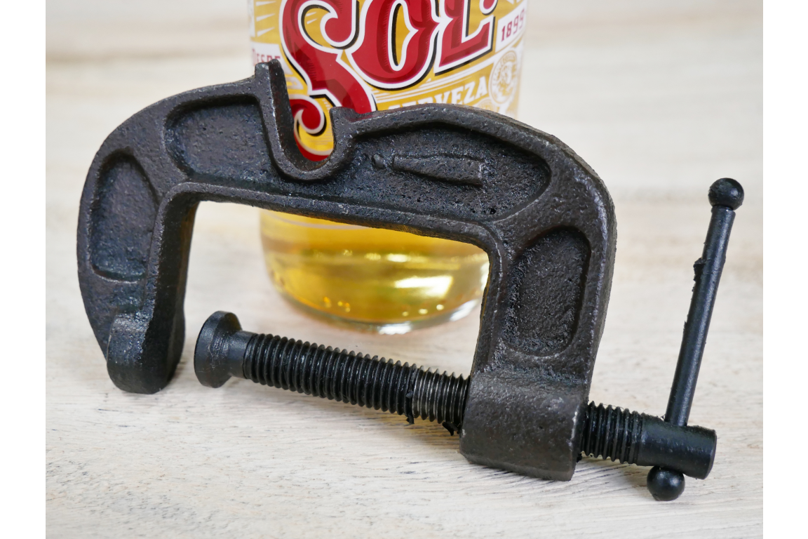 Bottle opener - Cast iron - Tving - Industrial - 13x8 cm - 3