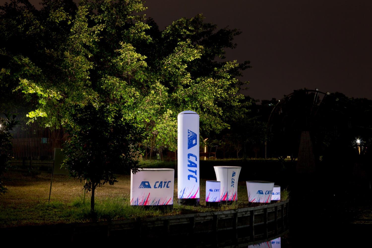 Inflatable column Model： CT-SIZE - 6