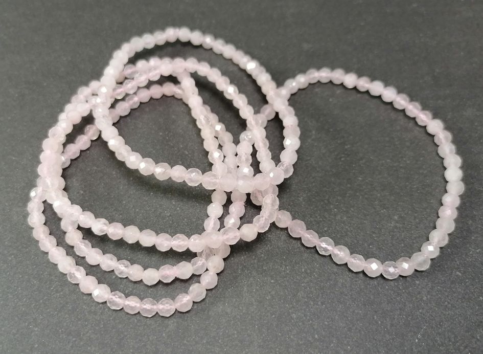 Fasettslipad Rosenkvarts  Armband   - 4mm Pärlor