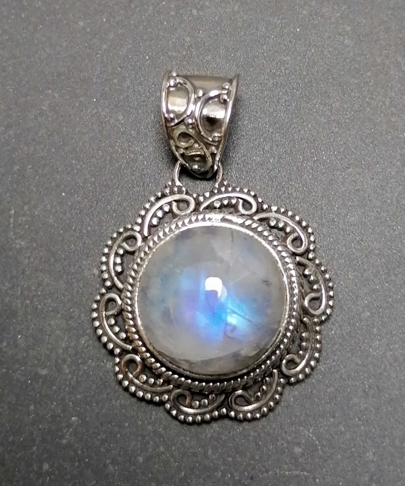 Regnbågsmånsten Sterling silver filigran cabochon hänge   -  Blomma