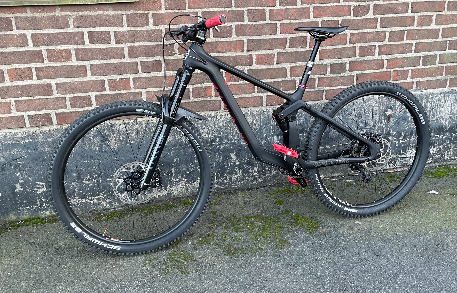 Akkebike - Tjidtják 1586 - Storlek medium  (såld) - 4