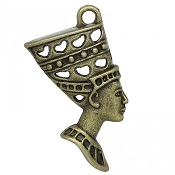 Charm   Bronze  Nefertiti, Egypt Queen