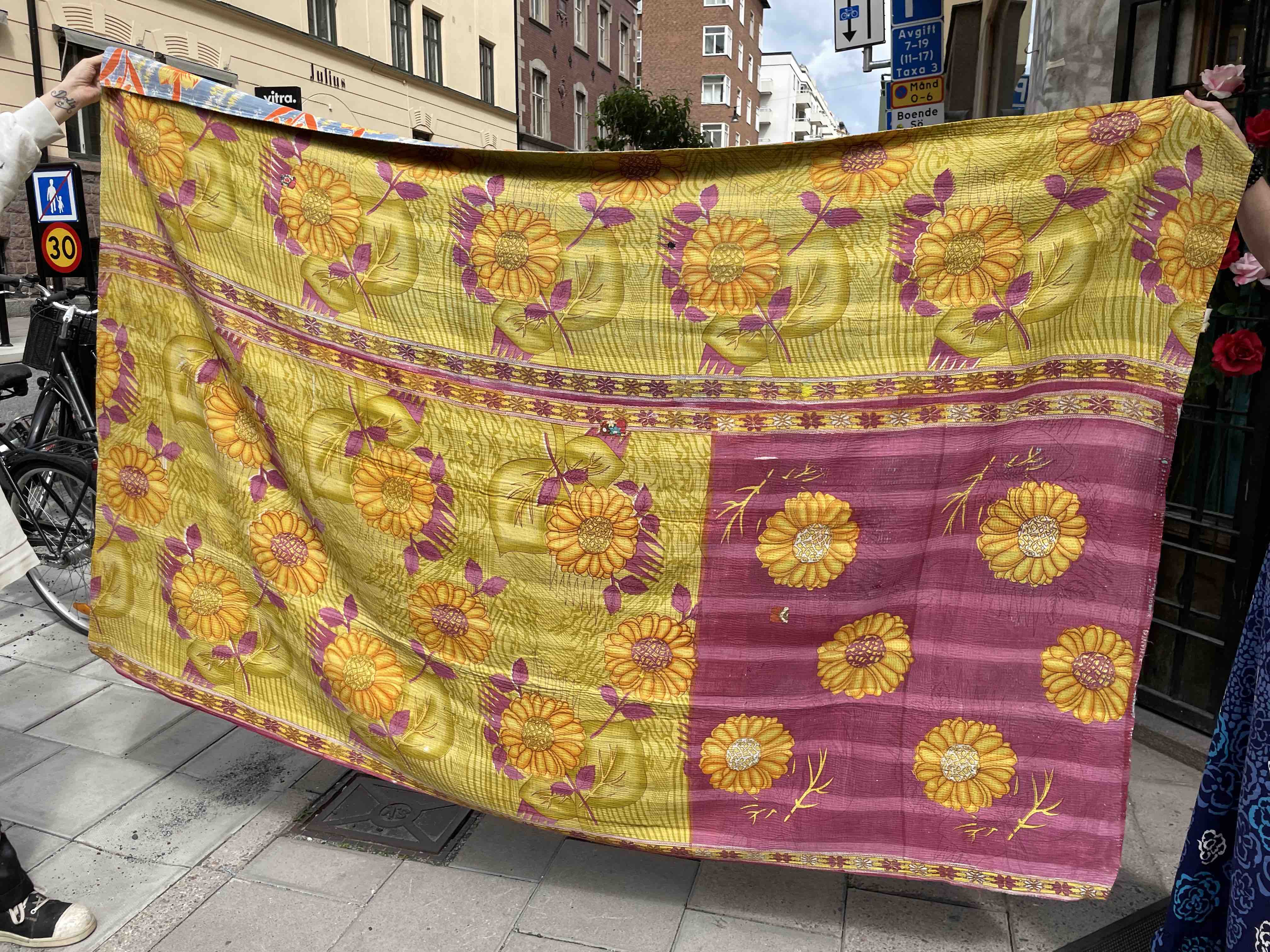 Blankets Vintage embroidered Quilt - 6