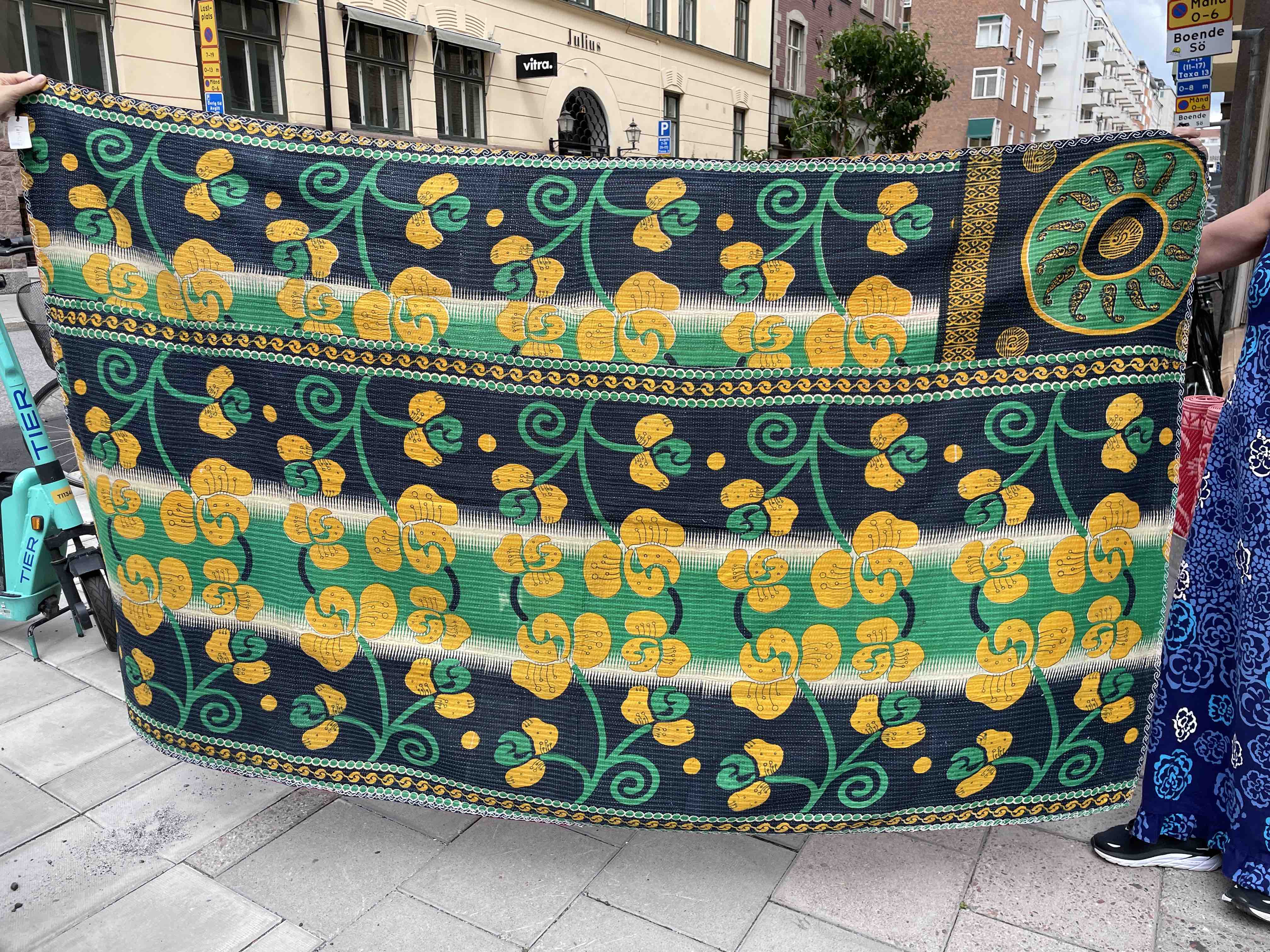 Blankets Vintage embroidered Quilt - 3