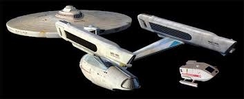 1/537 Star Trek USS Enterprise Refit - 2