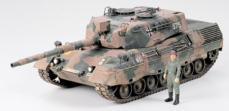 Tamiya 35112 West German Leopard Tank A4
