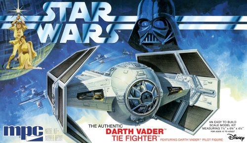 1/32 STAR WARS: A NEW HOPE DARTH VADER TIE FIGHTER