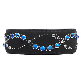 Halsband med blåa stenar