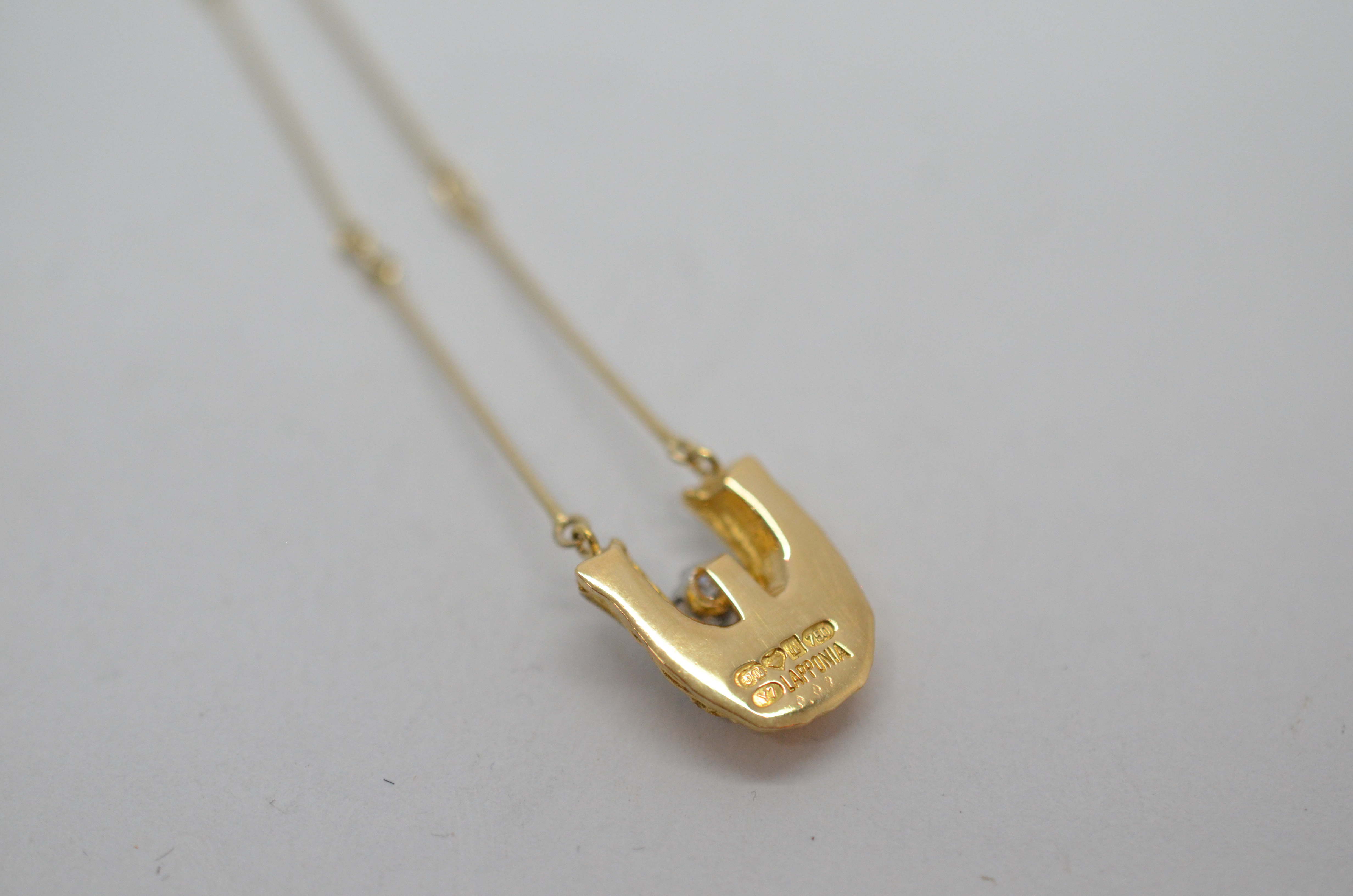 Lapponia gold necklace "Voce"