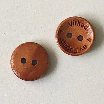 Knapp - Virkad av Farmor 15 mm