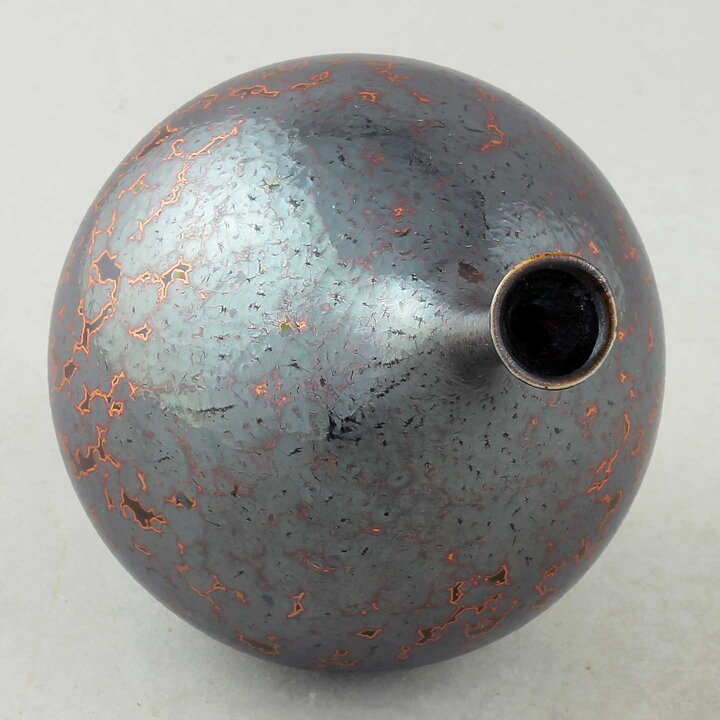 Isak Isaksson (2020) Unique Vase with Silver/Orange Crystalline Glaze 14 cm