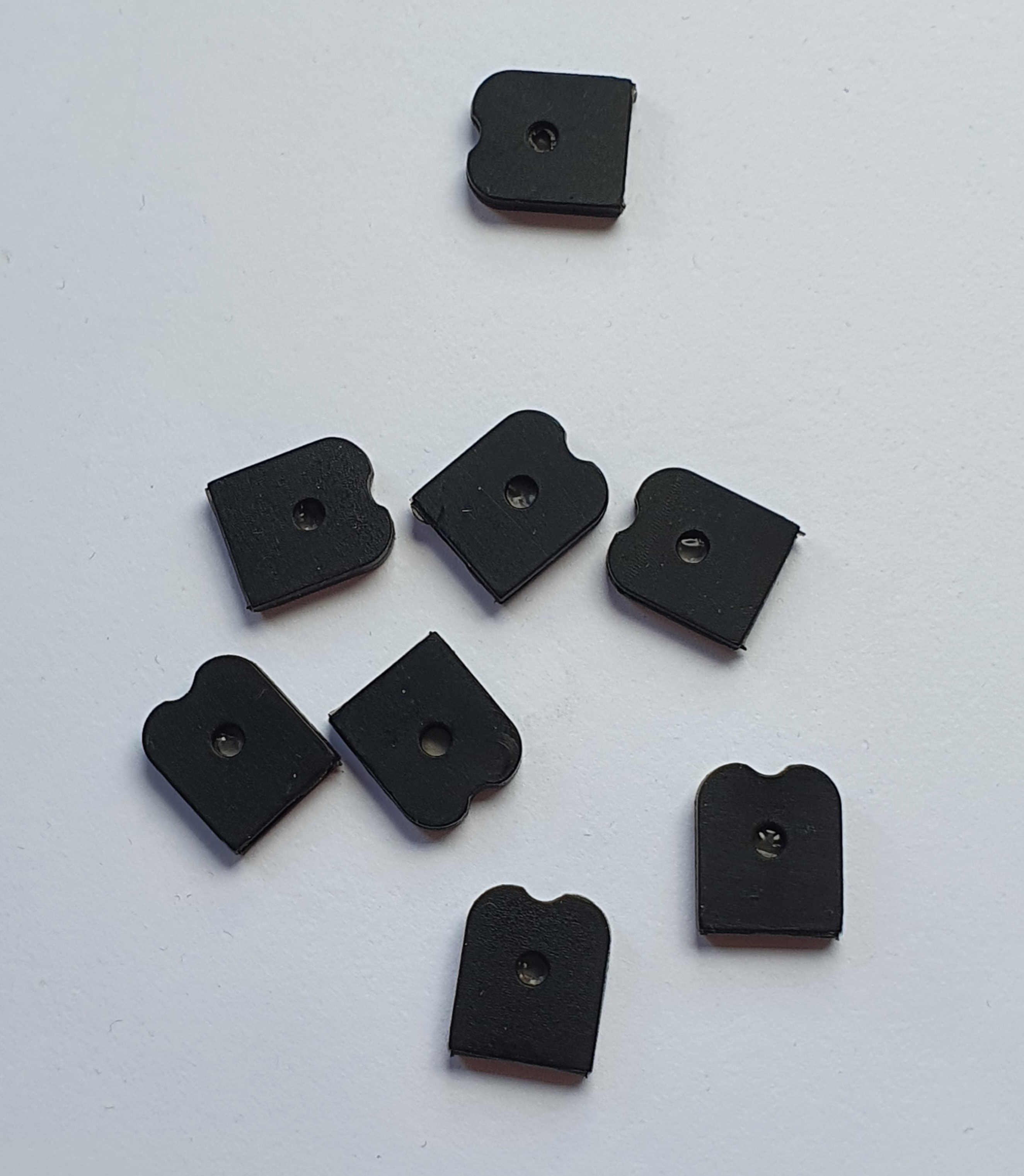 Mjuka 8 mm Svart Silikon ändkapslar för Rigilene & plast skenor - 2