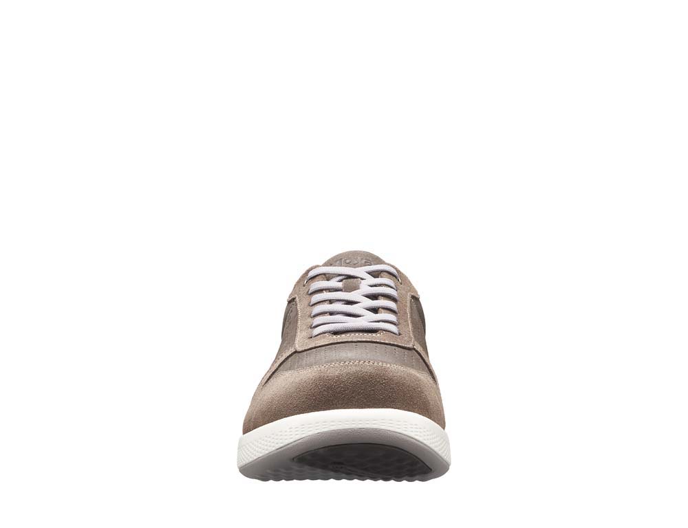 Joya Sven Brown - 11