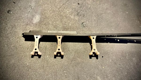 Scania S  Tvärbalk till ram 1:24 resin 3 pack
