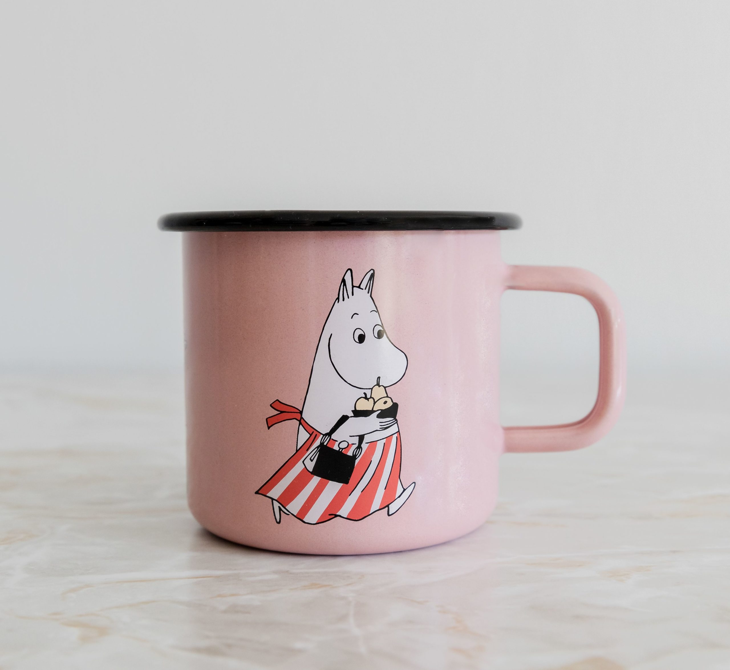 Mumin emaljmugg från Muurla med Muminmamma