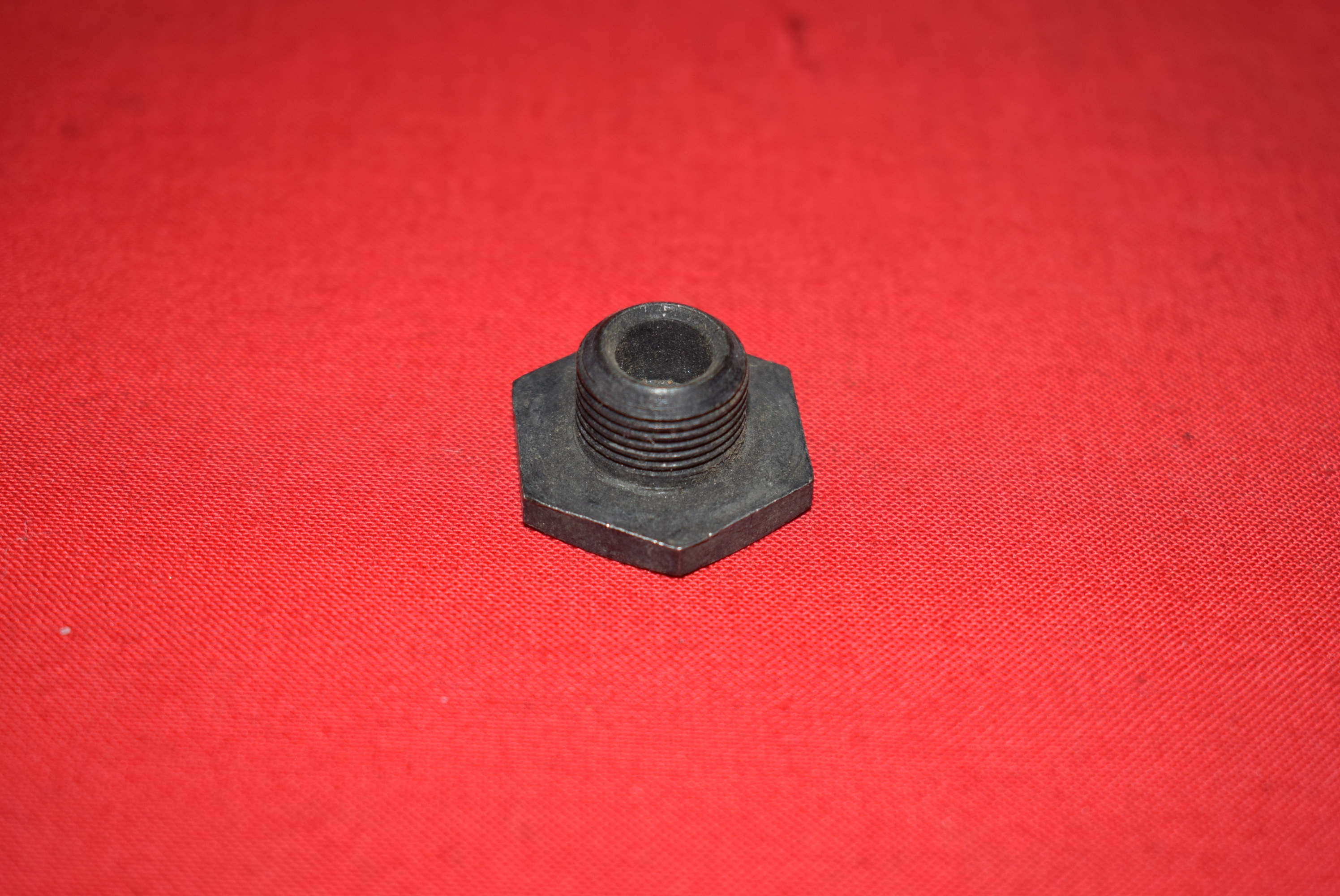 Screw for Front Rocker Plate Stud Harley BT 1932-48 NOS, Park