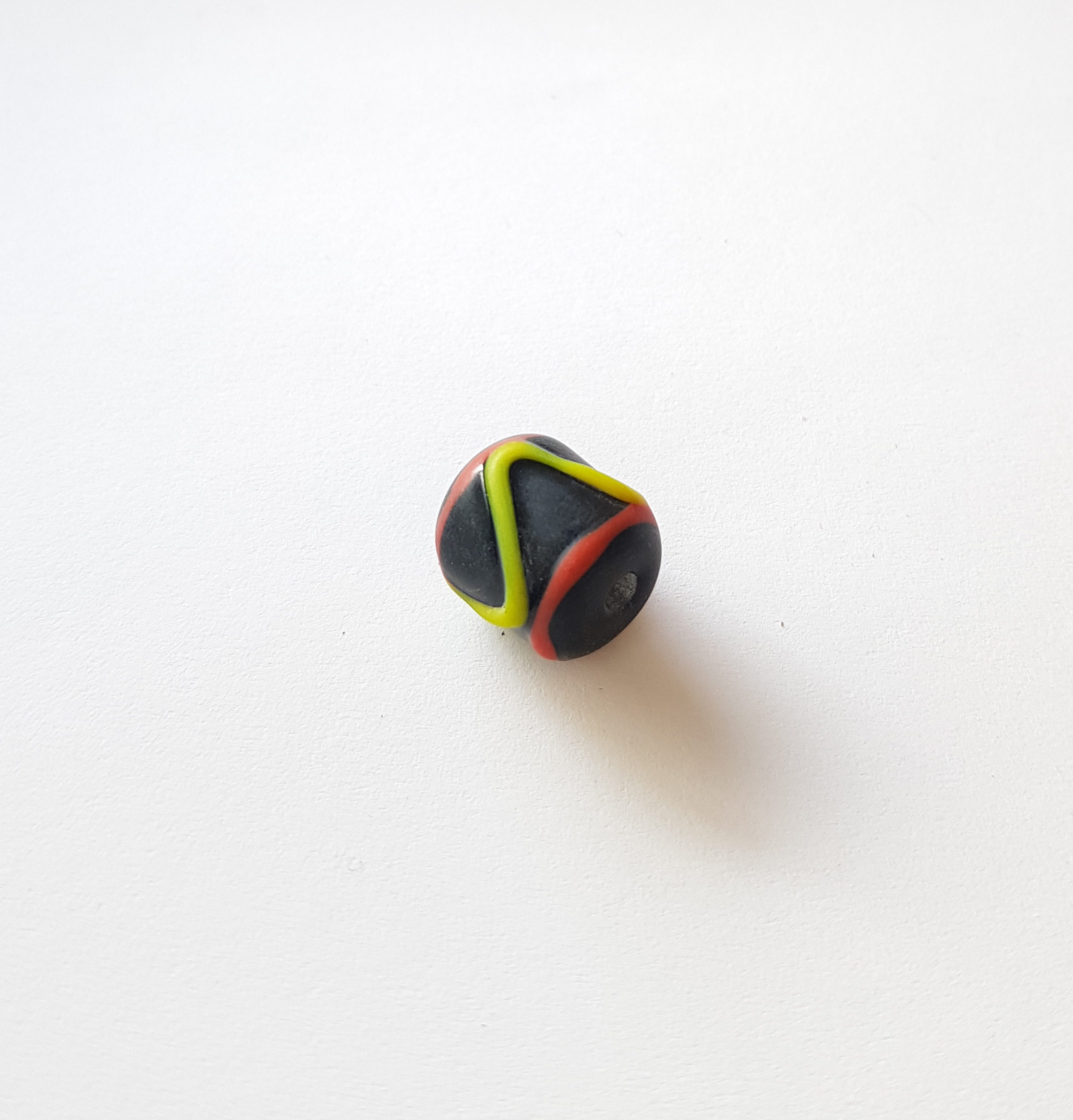 Svart pärla 12x11mm
