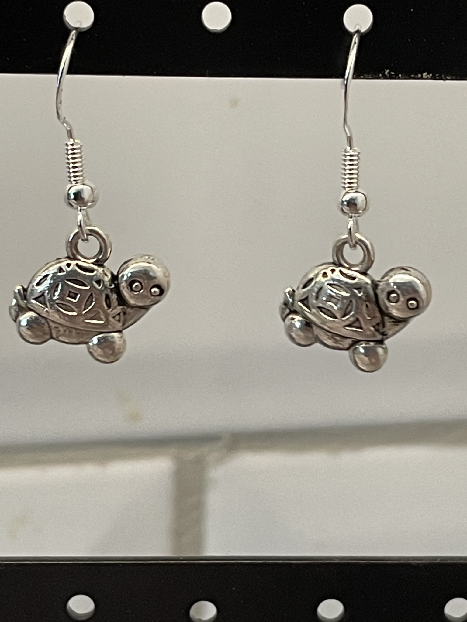 Örhängen sköldpadda silverfärgad Nr 2 - 3