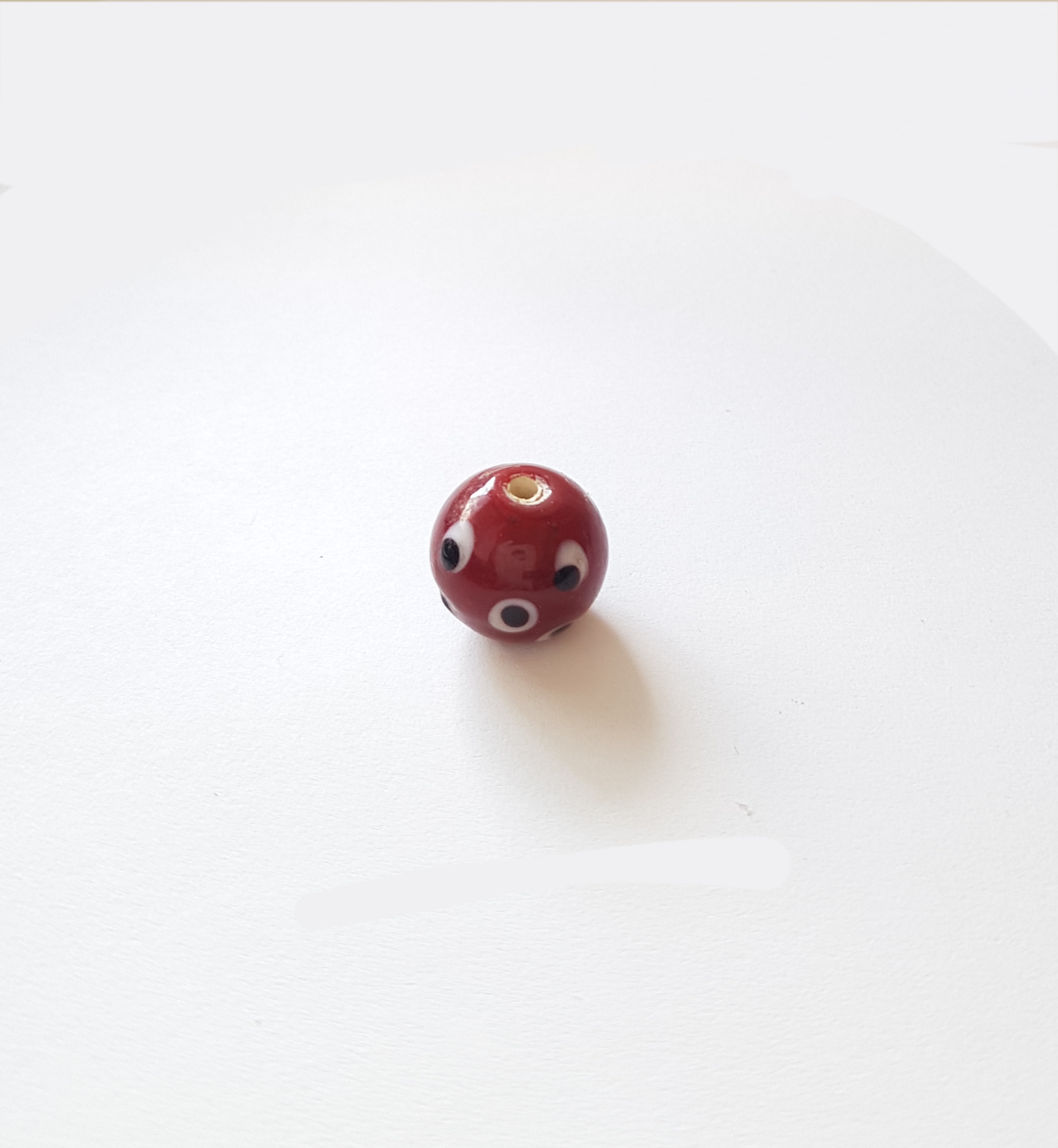 Röd pärla 12x13mm