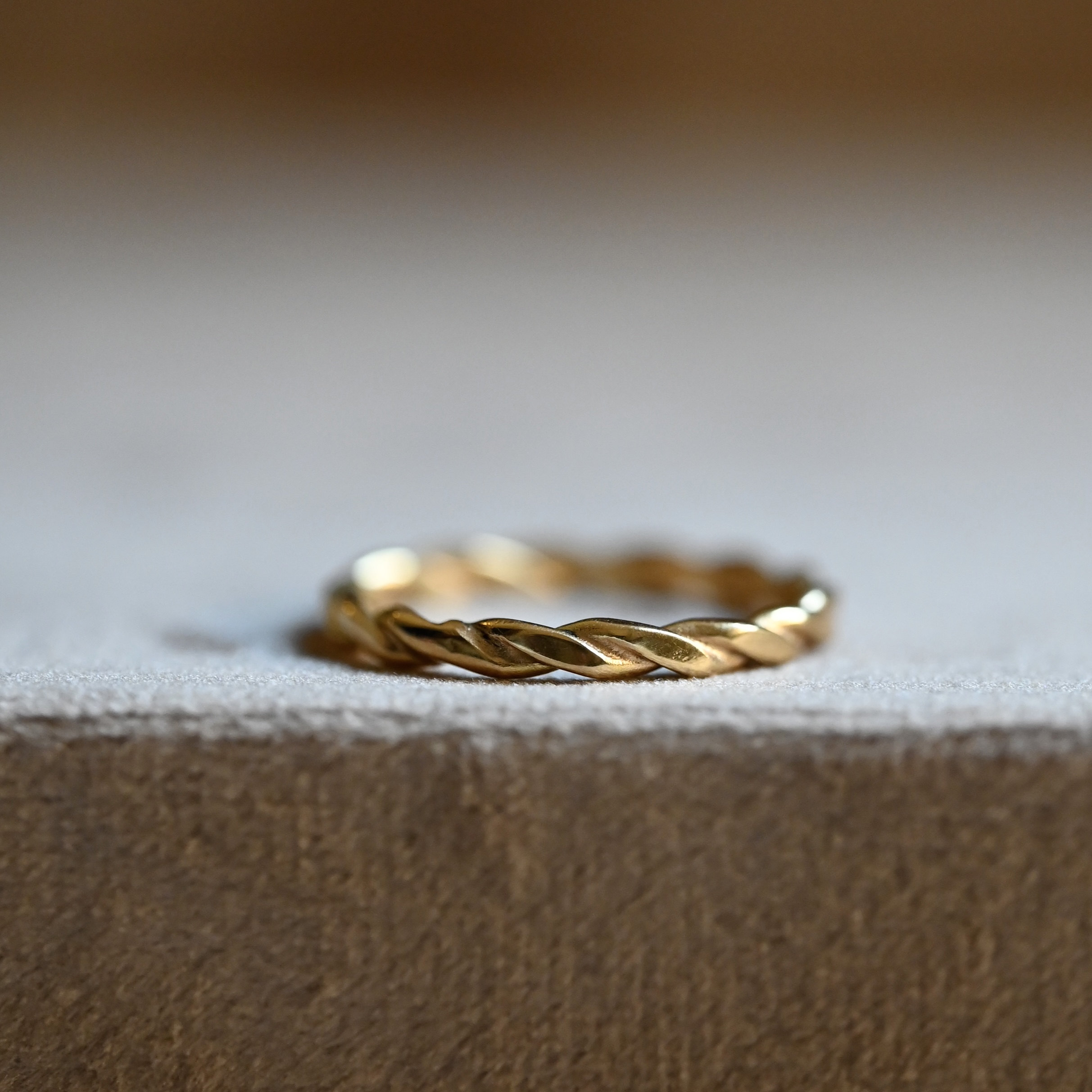 Ring Ask "platt" handgjord guld 18 karat 