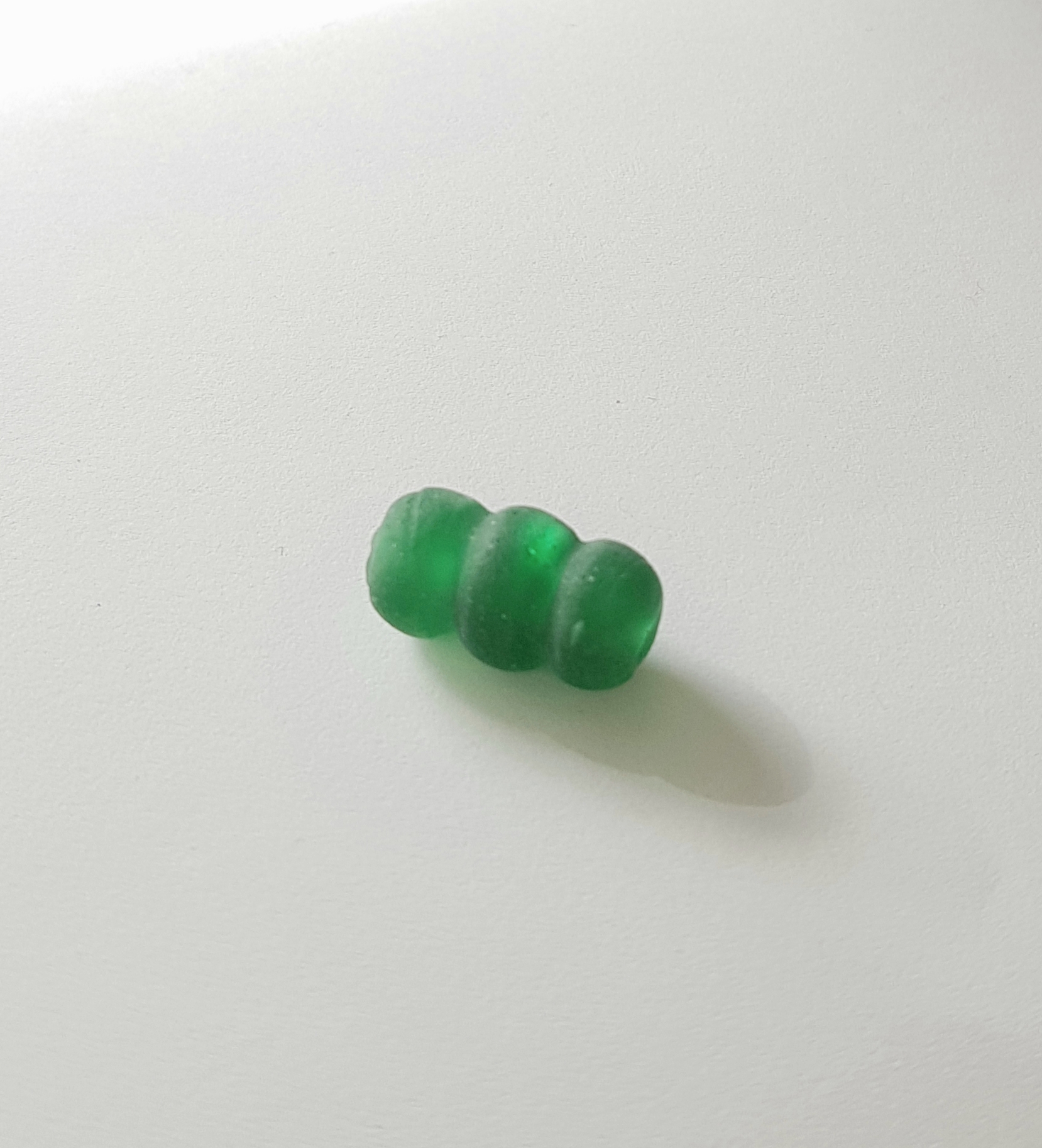 Grön pärla 20x10mm