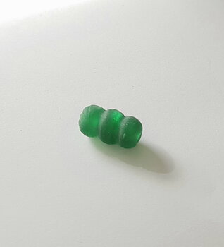 Grön pärla 20x10mm
