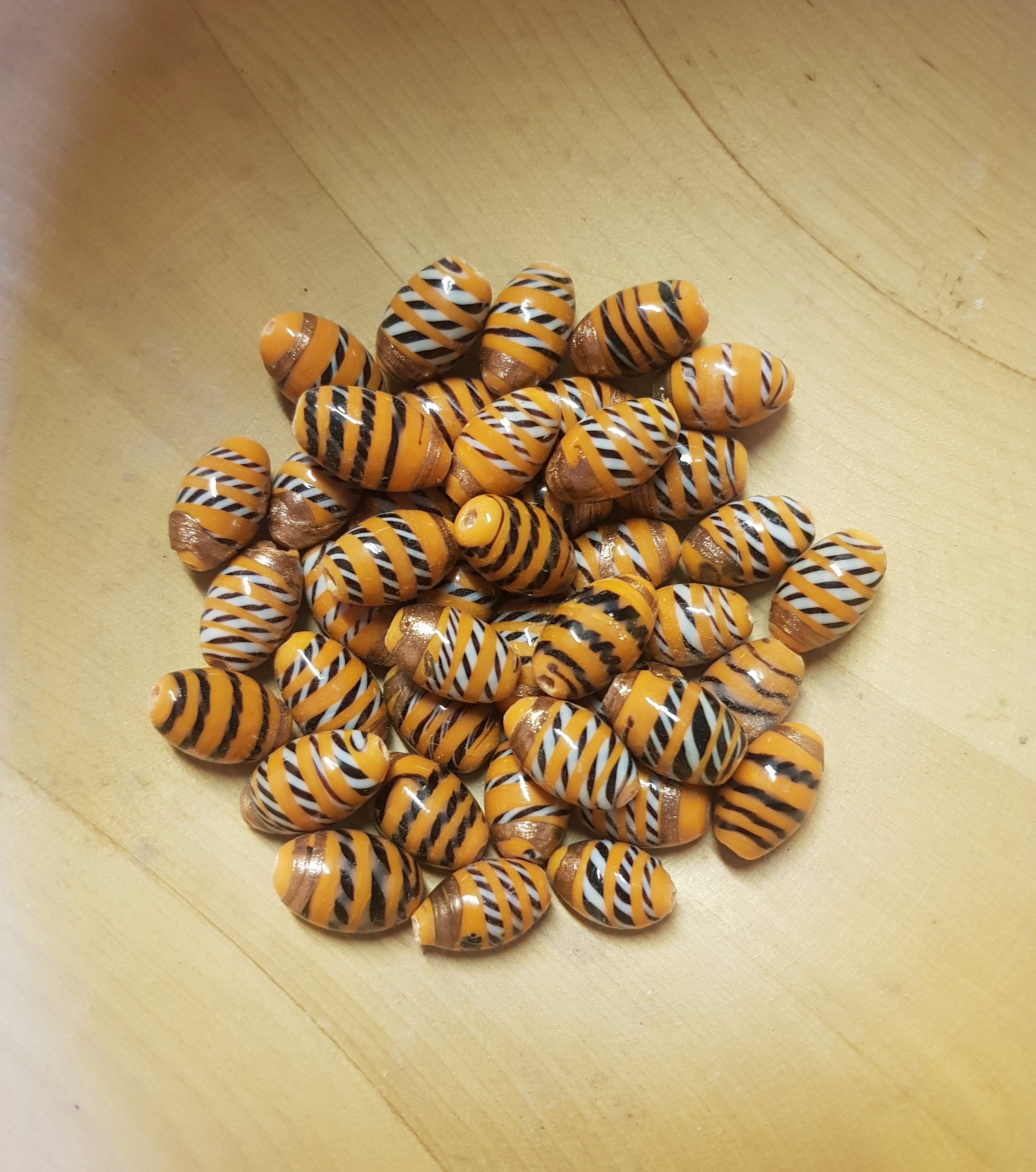 Orange pärla 23x13mm - 2