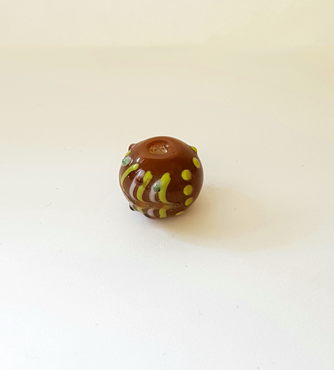 Brun pärla 14x16mm