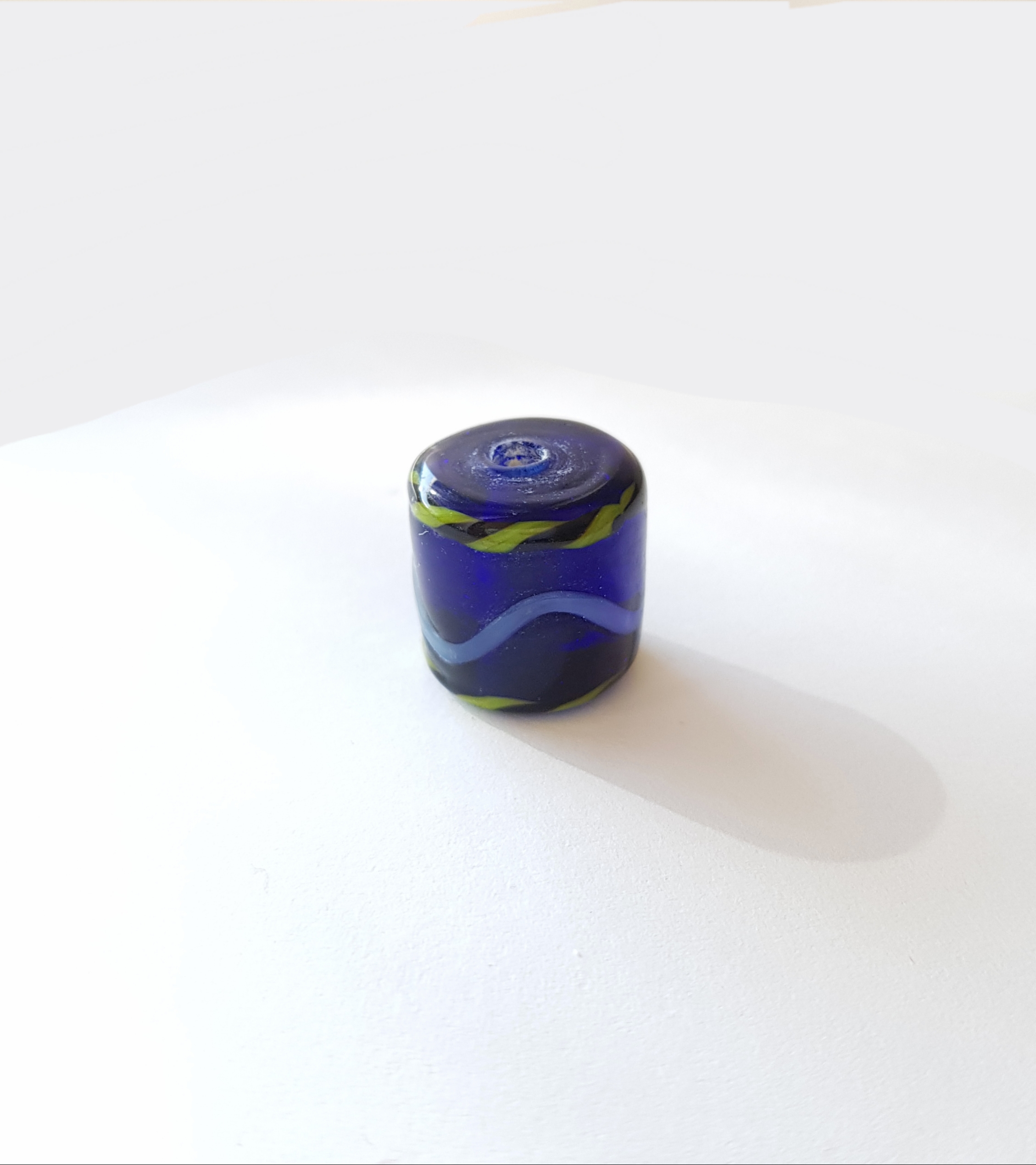 Blå pärla 16x15mm