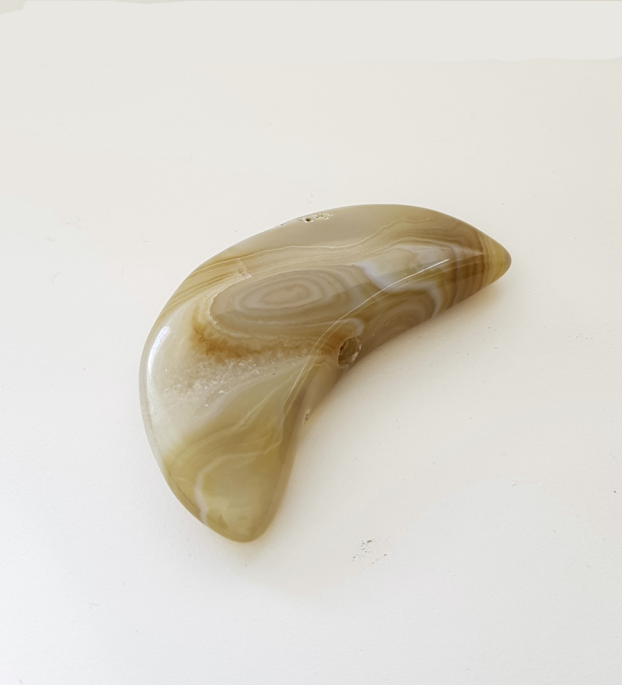 Jaspis Agat månformad ca 48x28mm