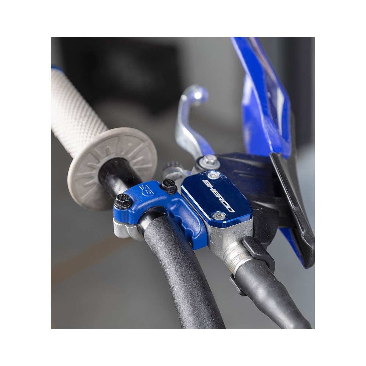 Brembo® MC clamps - 8