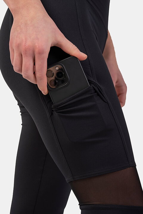 Sporty Smart Pocket High-Waist Leggings, black