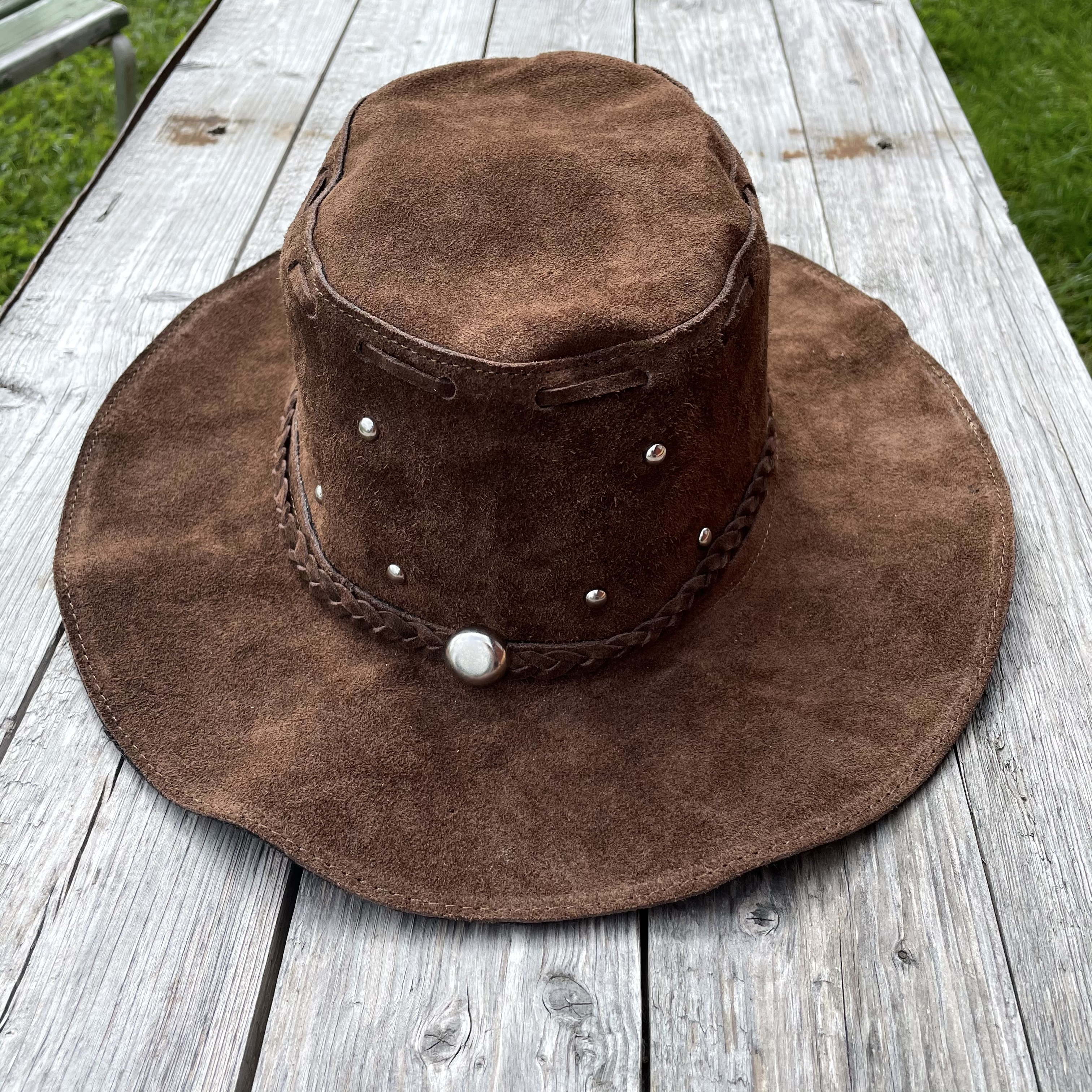Hatt wobbly suede  - 4