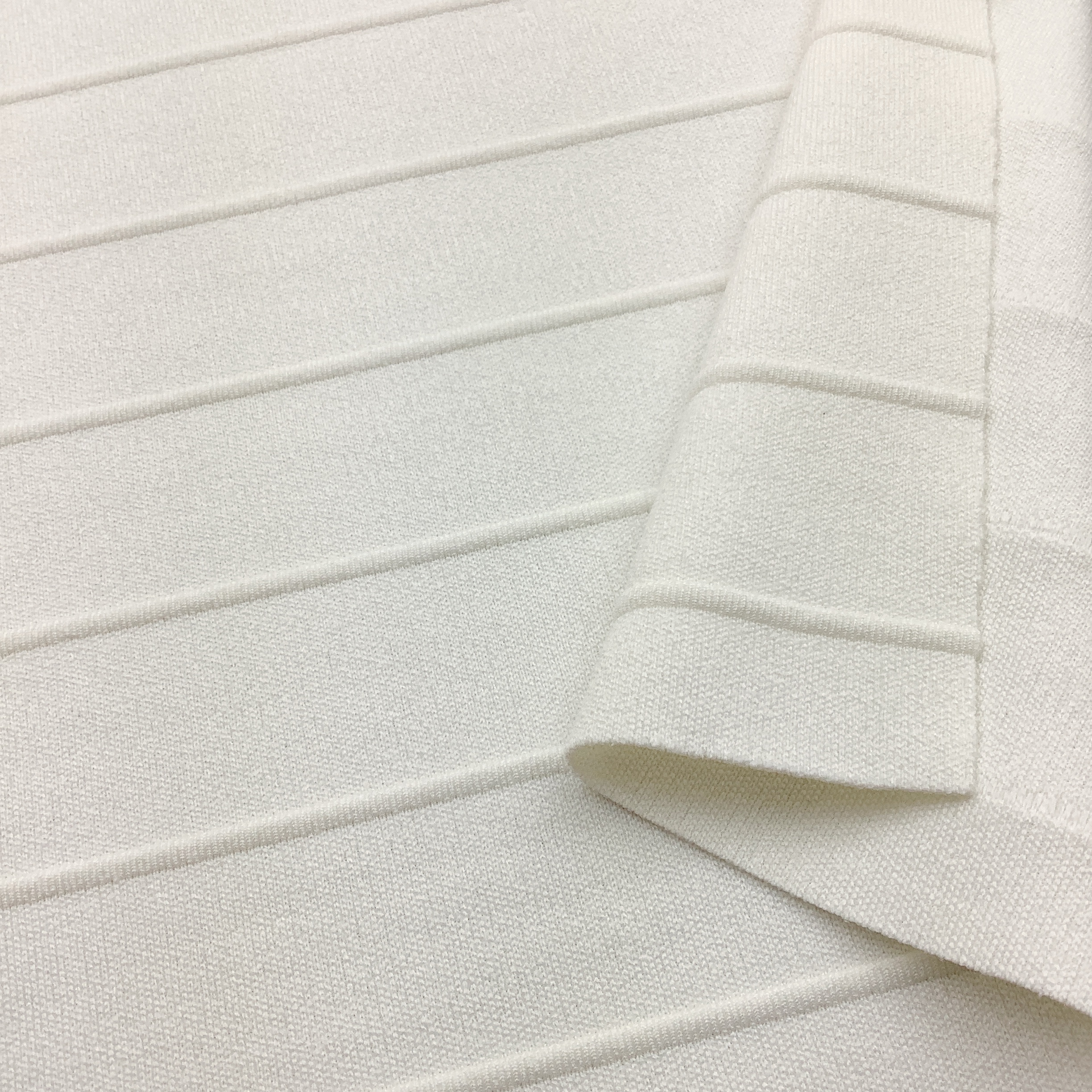 Jacquard knitted striped heavier jersey Offwhite HE908