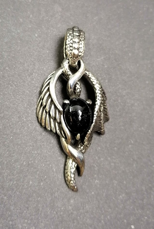 Silver Drake Hänge med Svart Sten