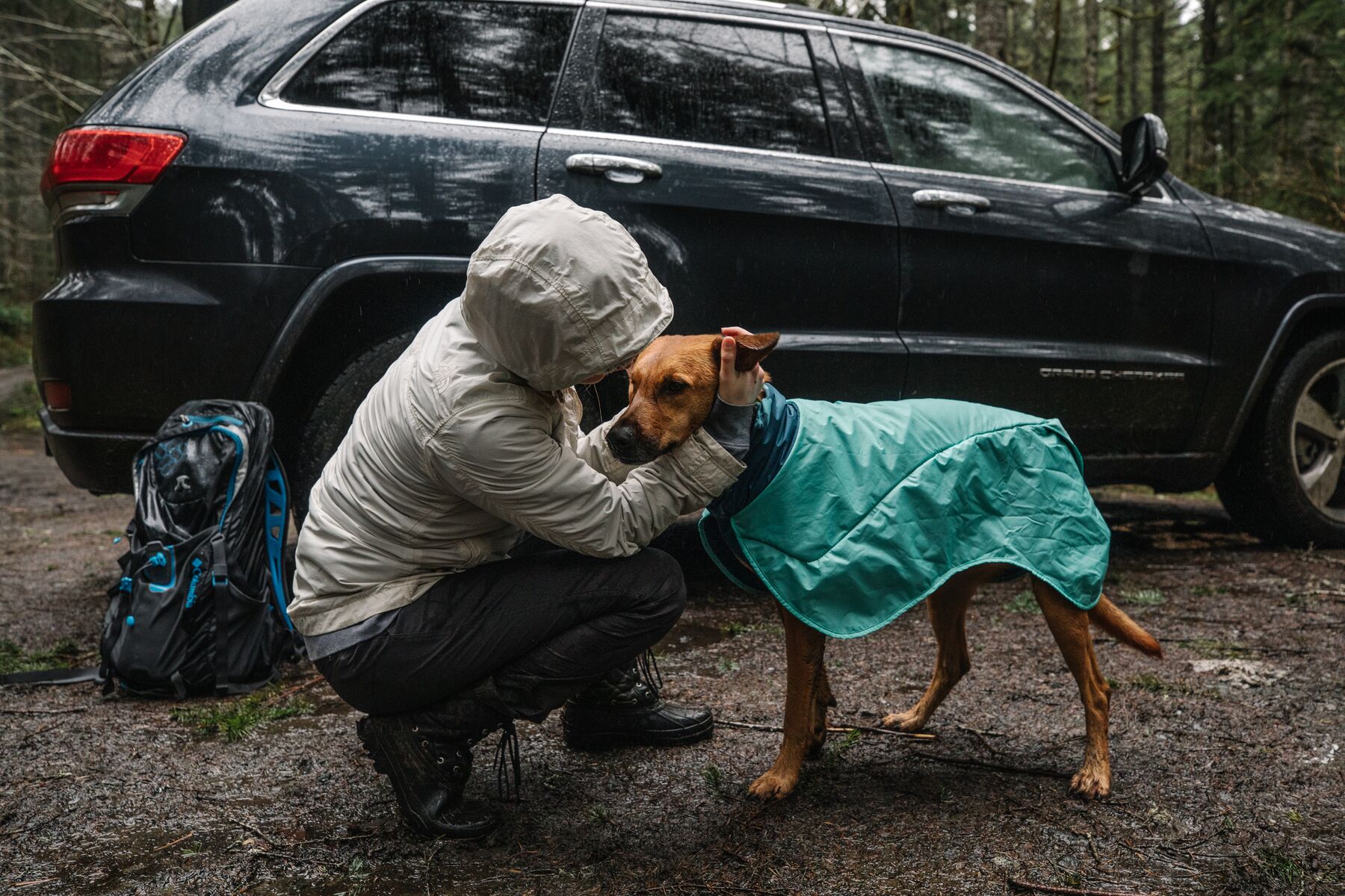 Ruffwear Dirtbag Dog Drying Towel - Aurora Teal