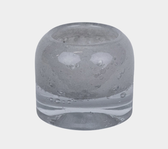 Leah ljuslykta i glas 7,5 cm ljusgrå