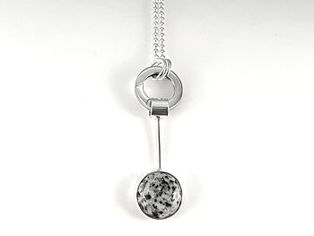 Halsband granithänge med stav, kedja med connectionring 925-silver