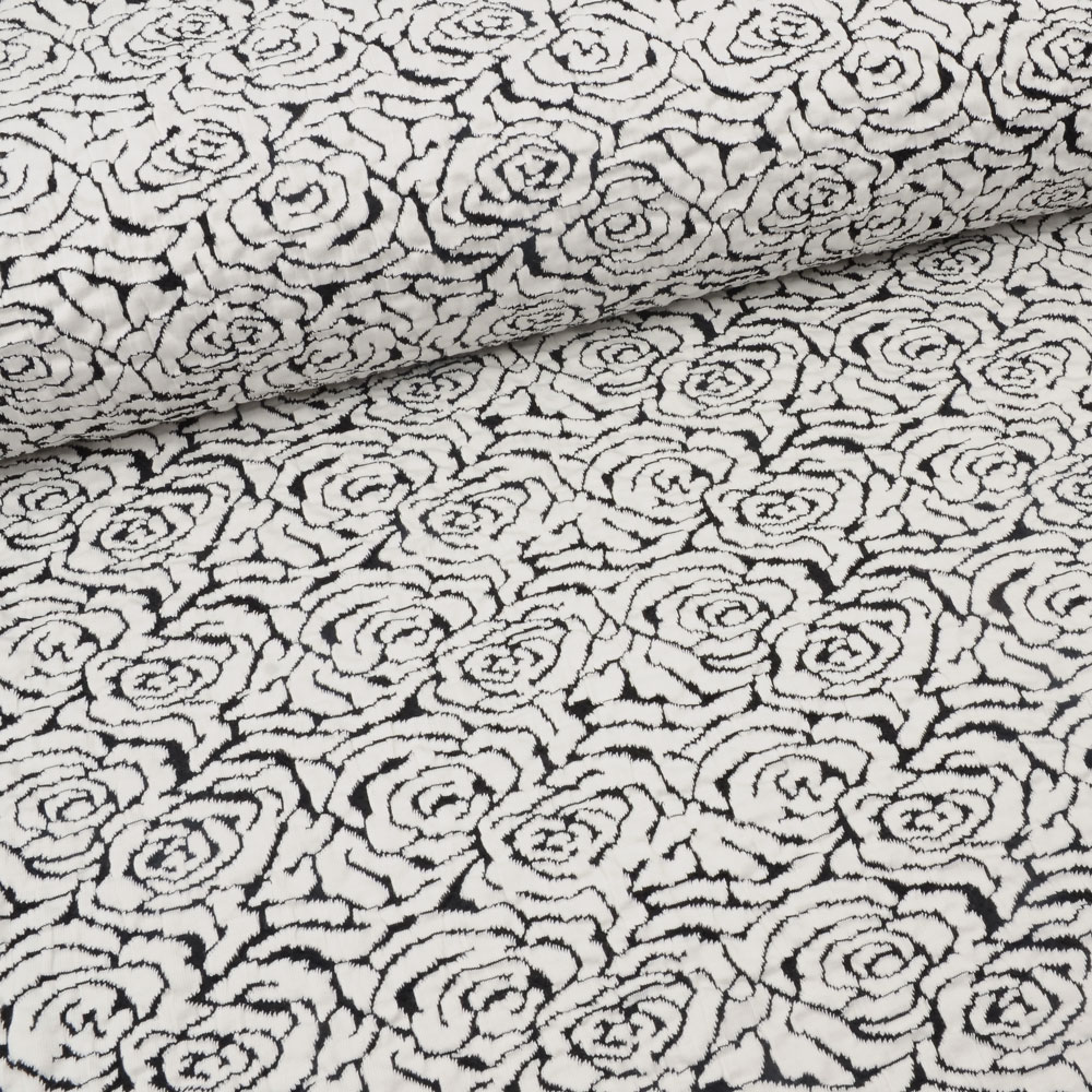 QUILT - ROSES BLACK N WHITE - 2
