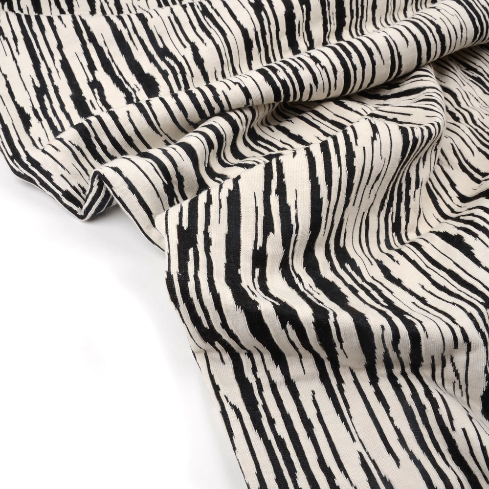 QUILT - LINES