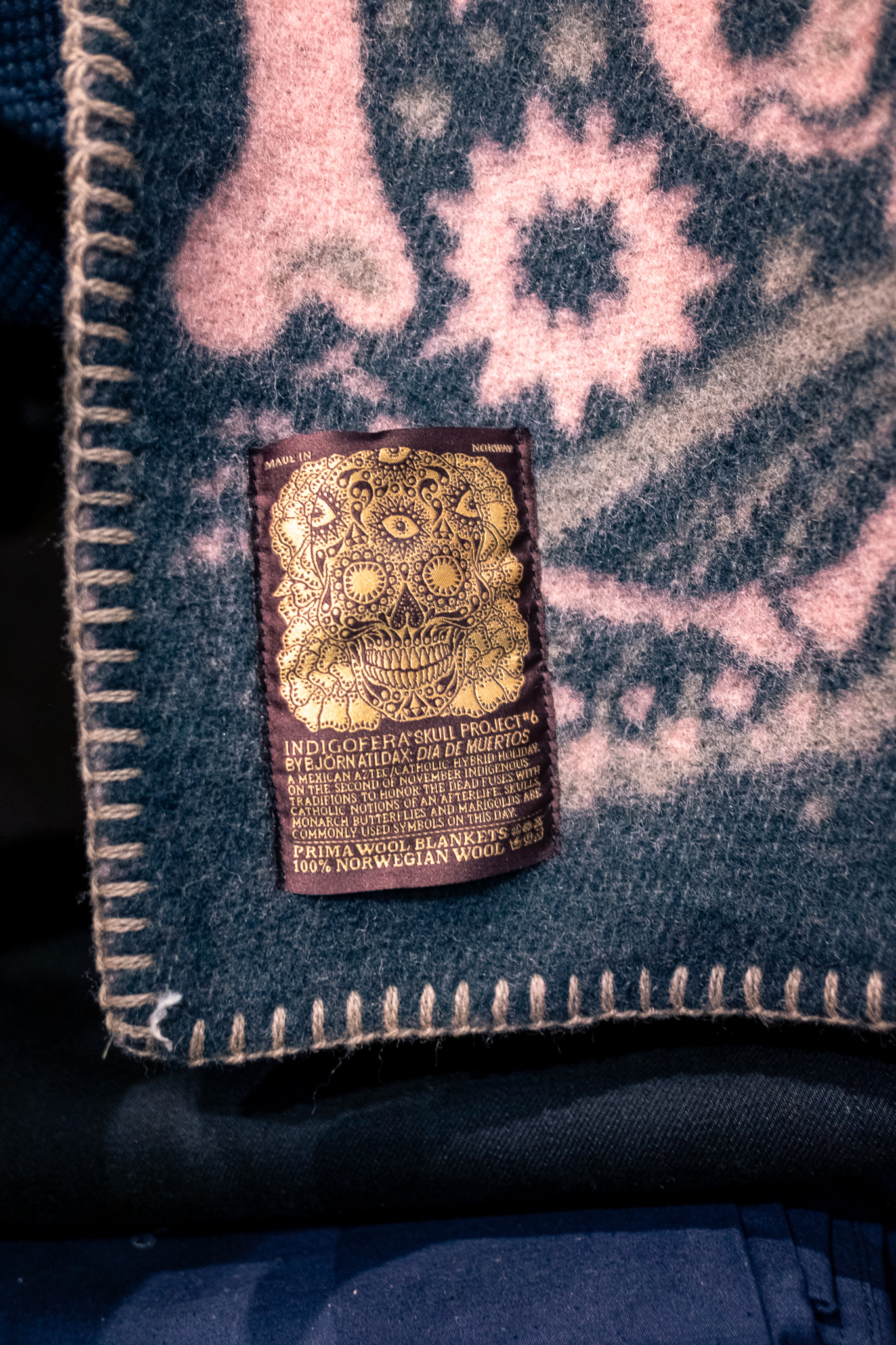 Indigofera - Dia de Muertos Pure Wool Blanket - 5
