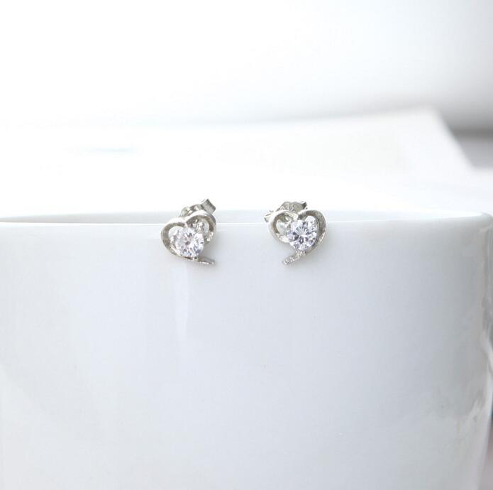 Örhängen "Crystal Hearts" med 925 Sterling Silverplätering - 2
