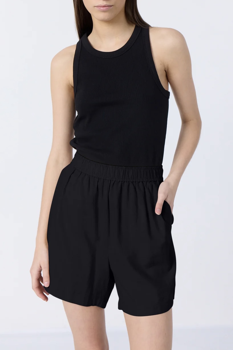Levéte Room - Naja 8 Shorts Black