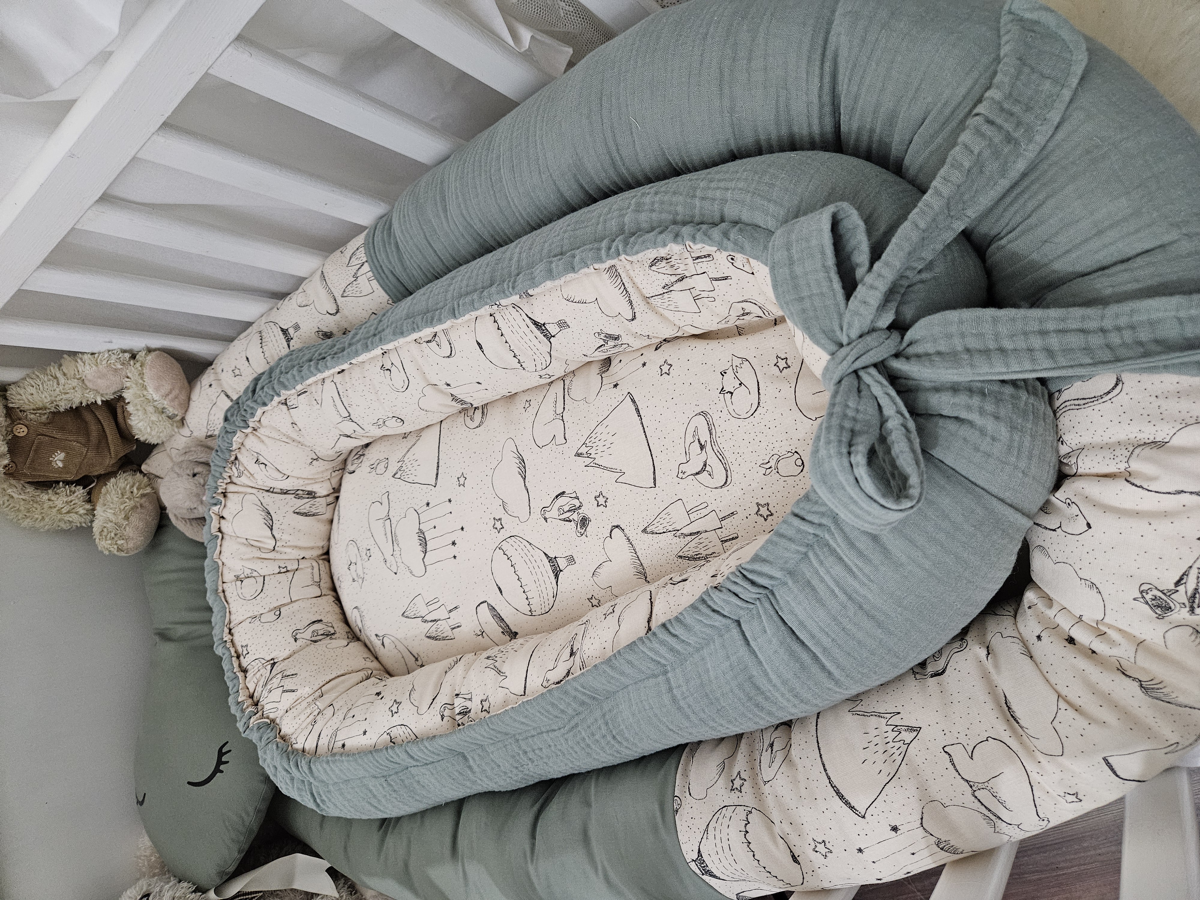 Tyg utsida Algot grön muslin